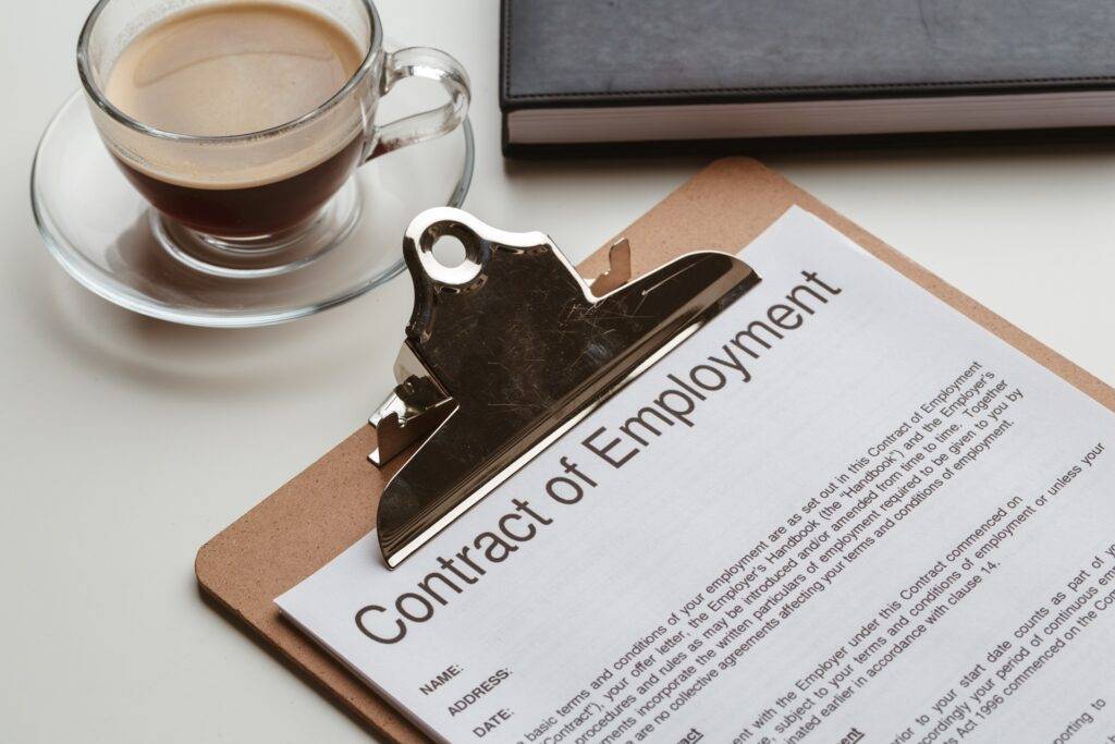 French Employment Law Guide for Expats