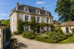 how to buy property in france as a foreigner